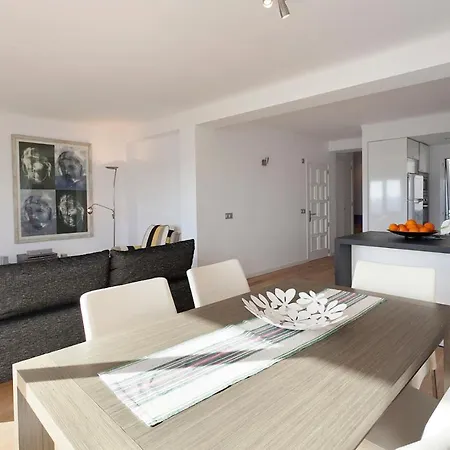 Penthouse Frontline Next To Apartament *